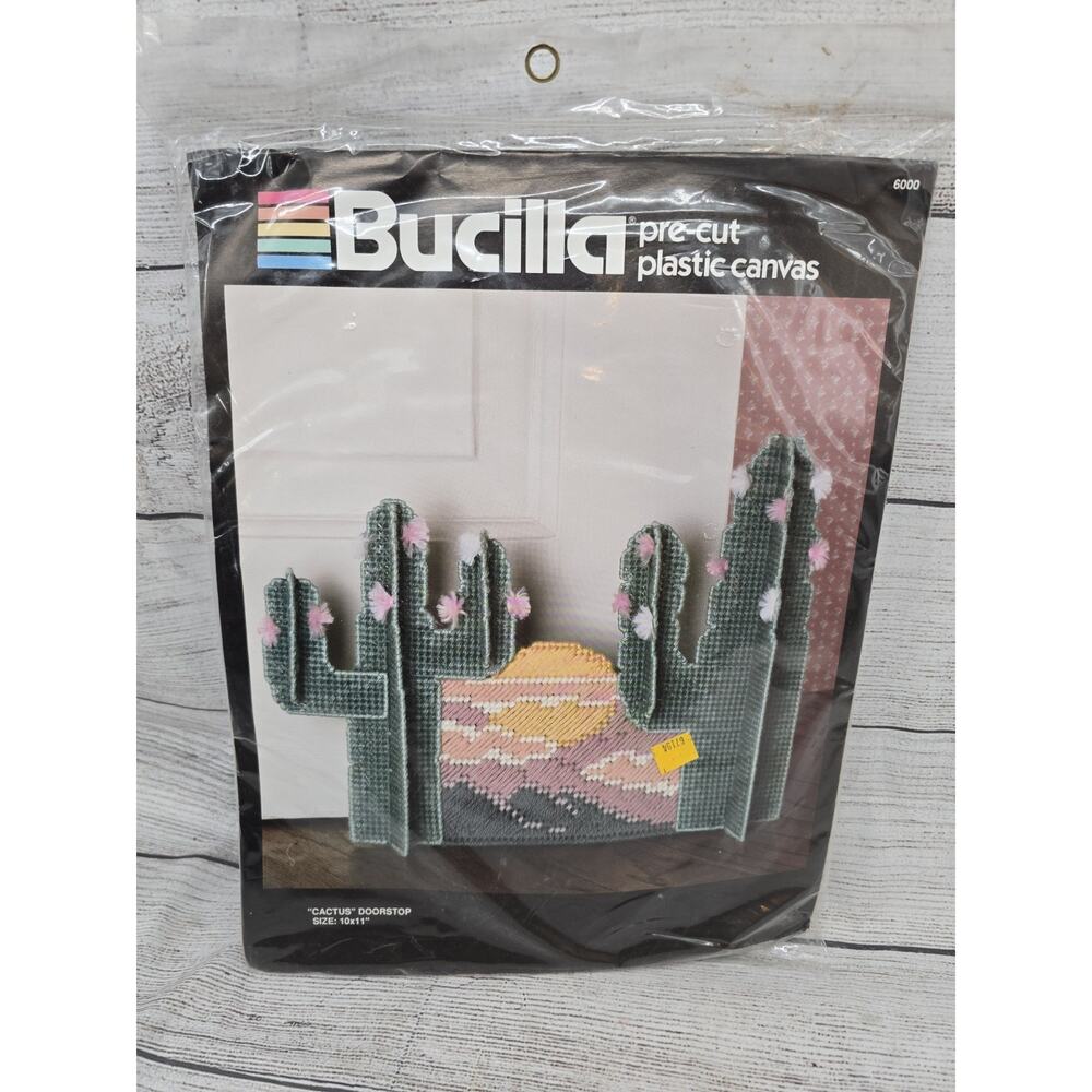 Bucilla Plastic Canvas Kit Cactus Door Stop Doorstop Size 10x11 New Unused 1990